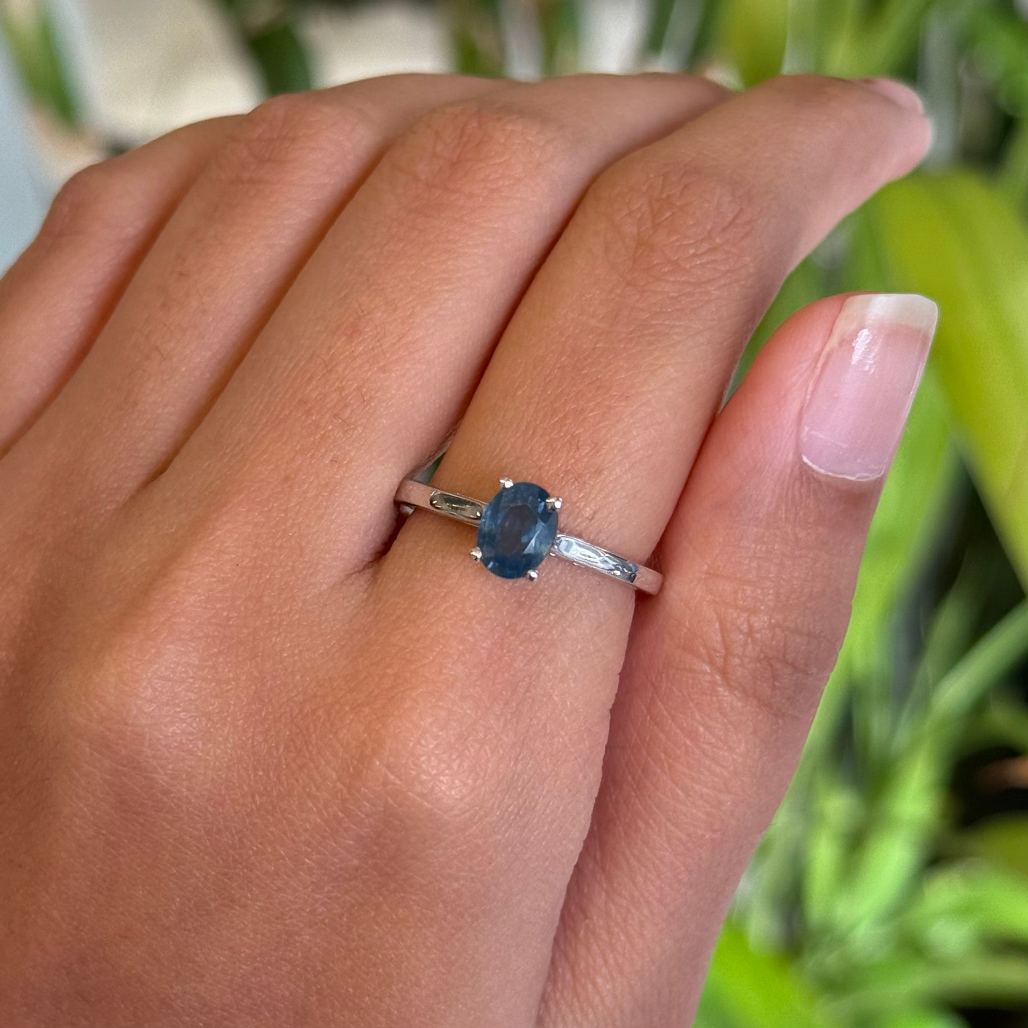 Natural Blue Sapphire Oval 925 Sterling Silver Ring