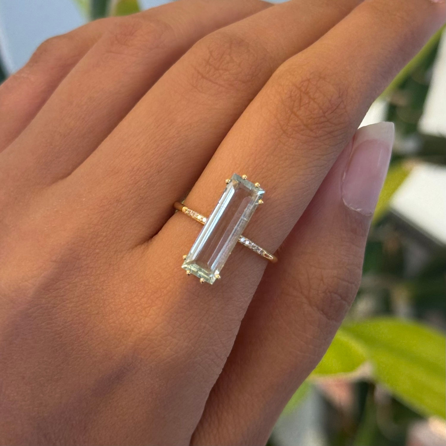 18K Yellow Gold Emerald Cut Natural Aquamarine Diamond Ring