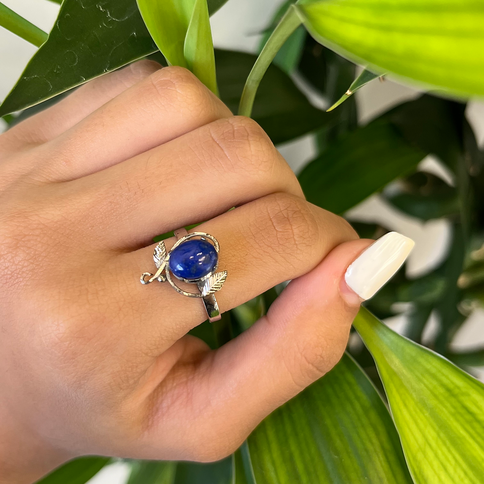 Natural lapis lazuli ring