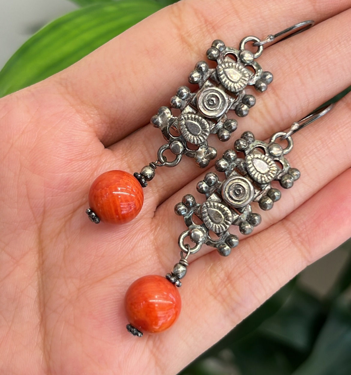 Dyed coral silver earring