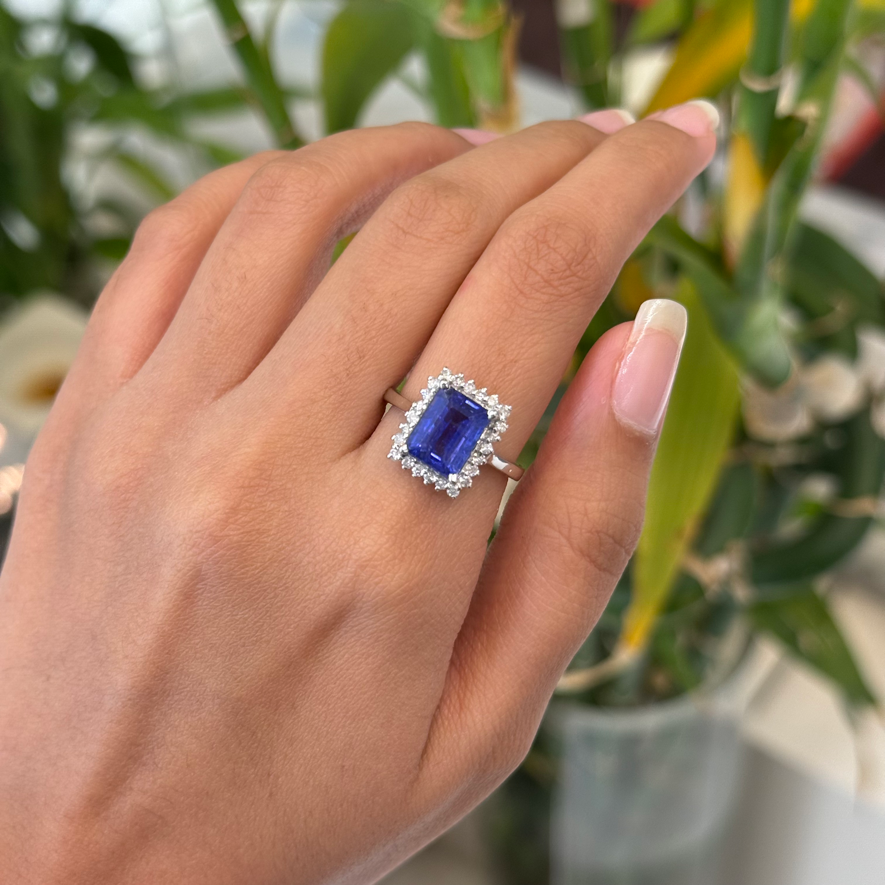 Natural Tanzanite rectangle cluster diamonds ring