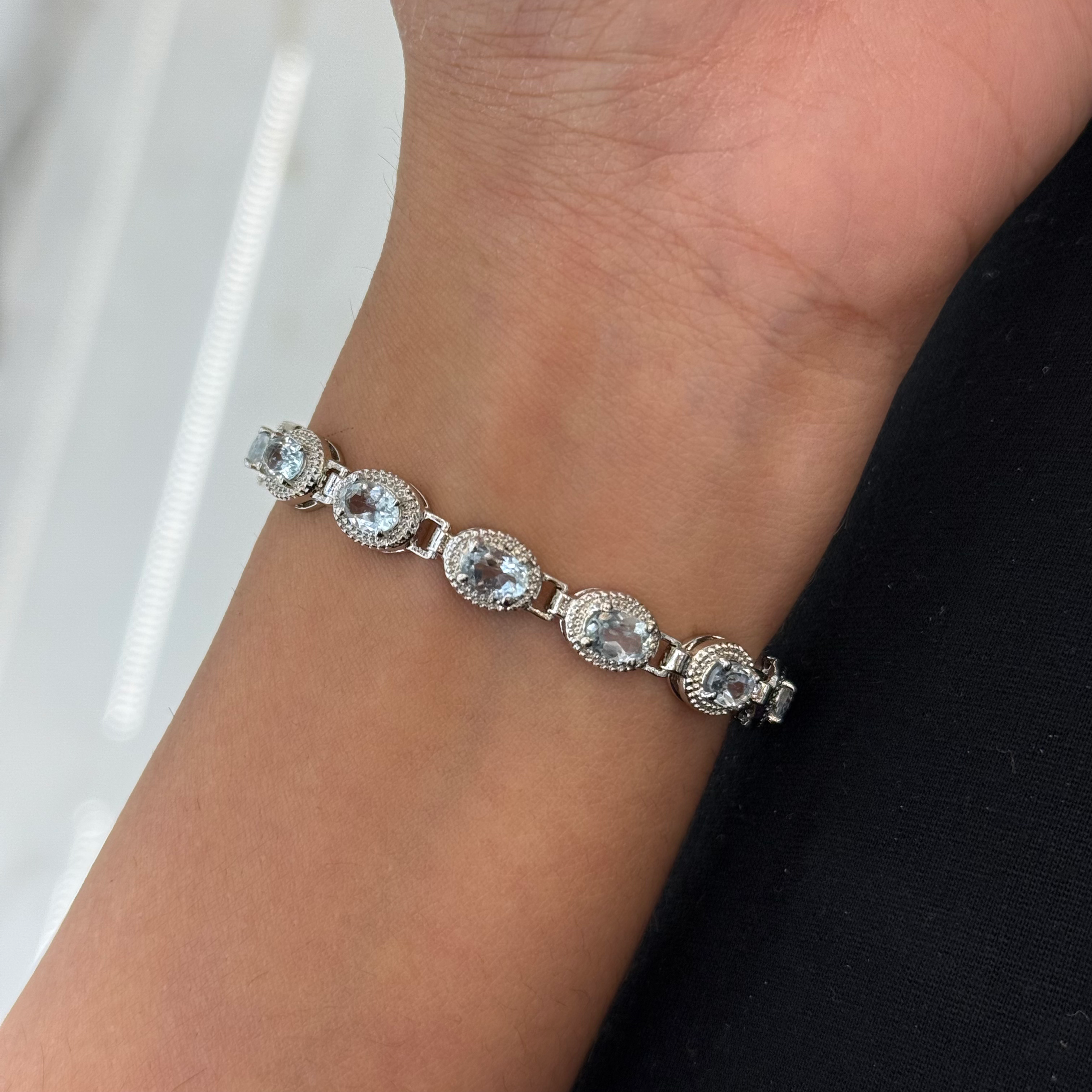 Natural Aquamarine oval bracelet