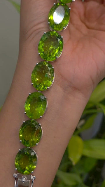Thumbnail: Natural Peridot Oval 925 Sterling Silver Bracelet With Safety Lock For Women