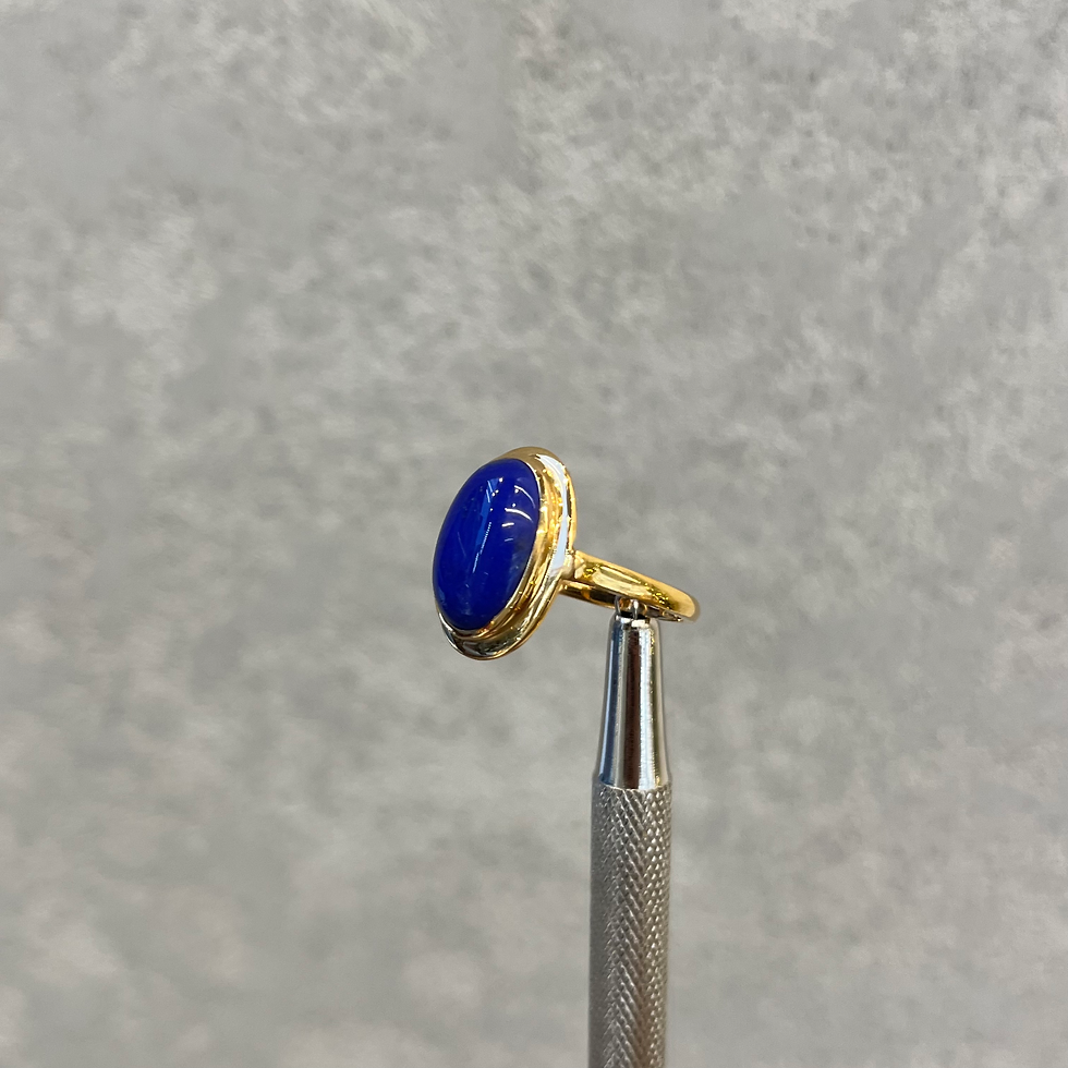Thumbnail: Natural Lapis lazuli 18K gold ring