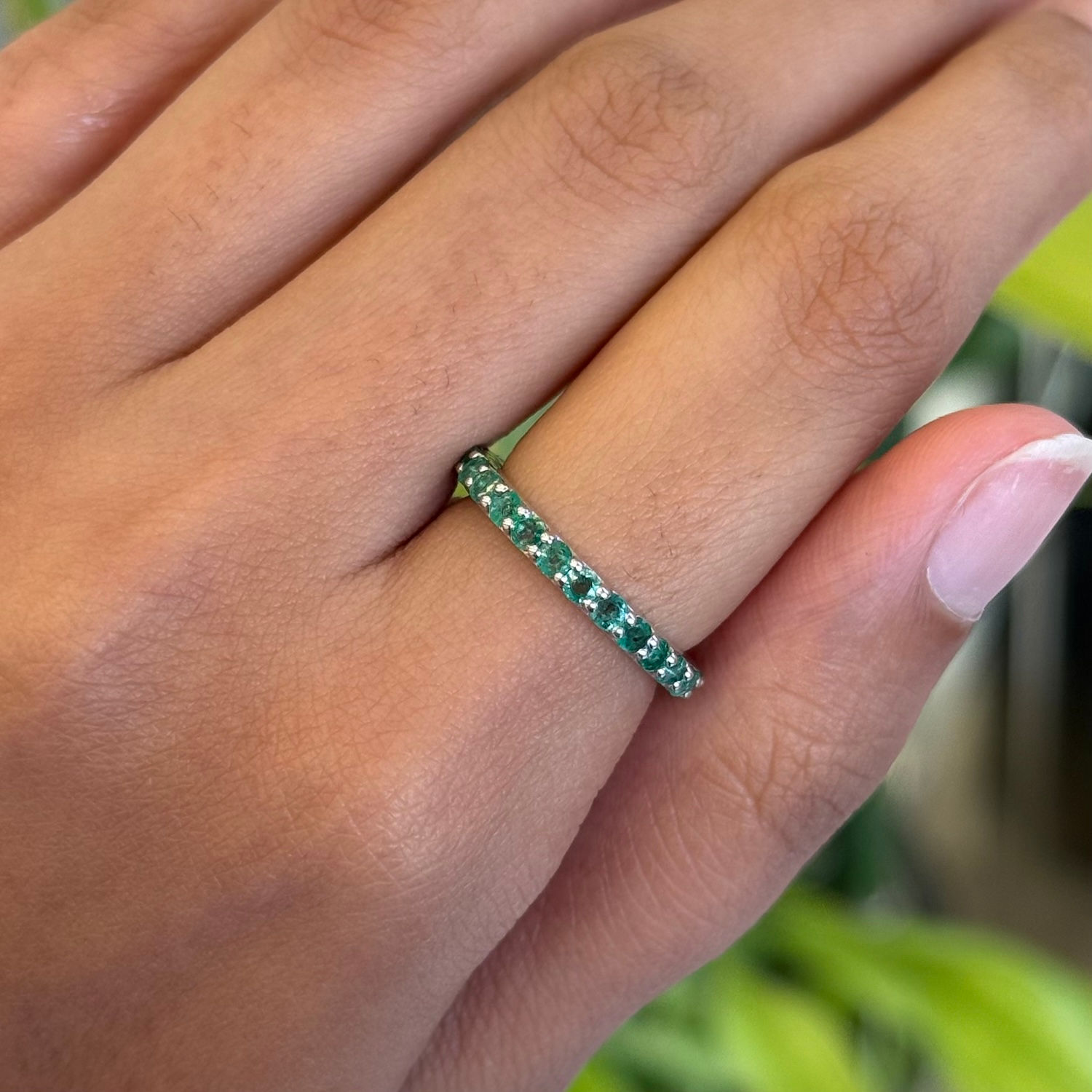 Natural Emerald 925 Sterling Silver Round Band Ring
