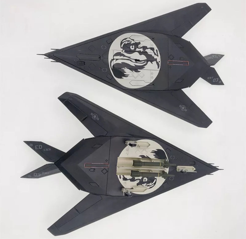 Thumbnail: F117 NIGHTHAWK STEALTH STRAALJAGER,METAAL,29 CM