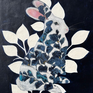 A quiet dialogue between two panels, where deep marine blues and soft whites unfold like drifting flowers, holding a sense of depth that feels both still and in motion.