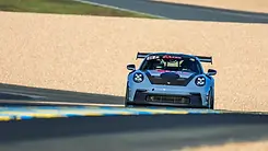 Conduire une Porsche sur circuit lors d’un stage de pilotage 911 GT3 RS format coaching in