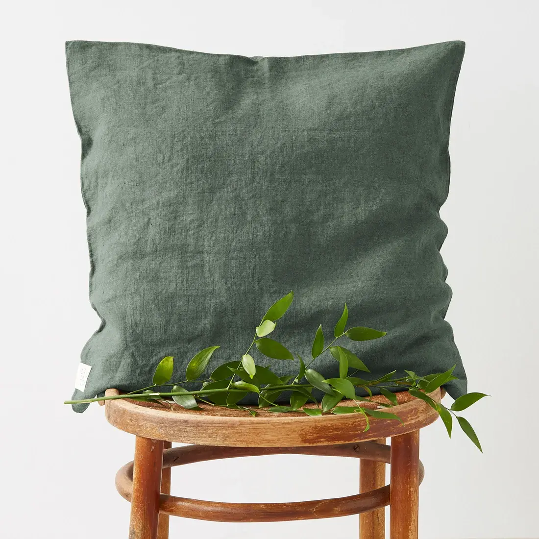 Linen Throw Pillow - Forest Green