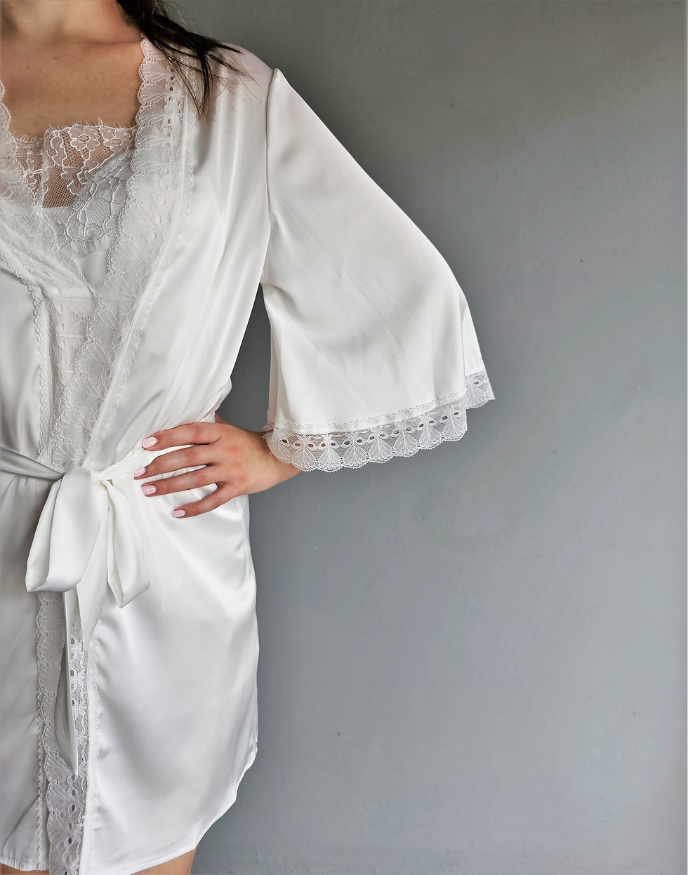 Thumbnail: R5: Satin robe with scalloped lace trim