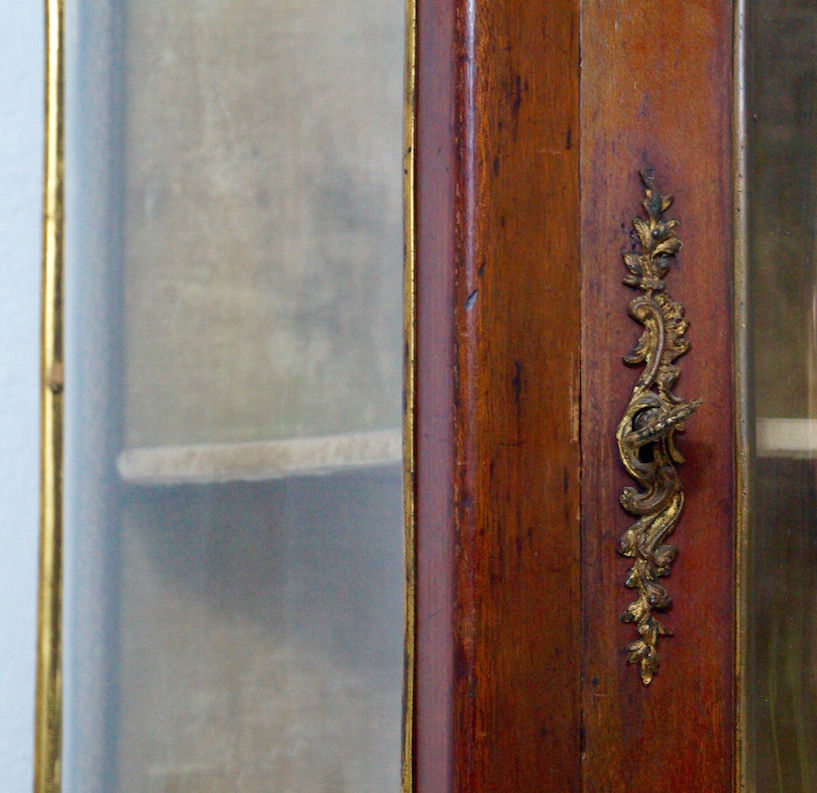 Thumbnail: Beautiful French Antique 19th Century Louis XV Vitrine / Display Cabinet