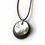 Miniature : pendentif tagua et nacre blanche.