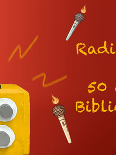 Une grande radio jaune et le titre : "Radio-Biblio #4 "50 ans du Biblio-club !"