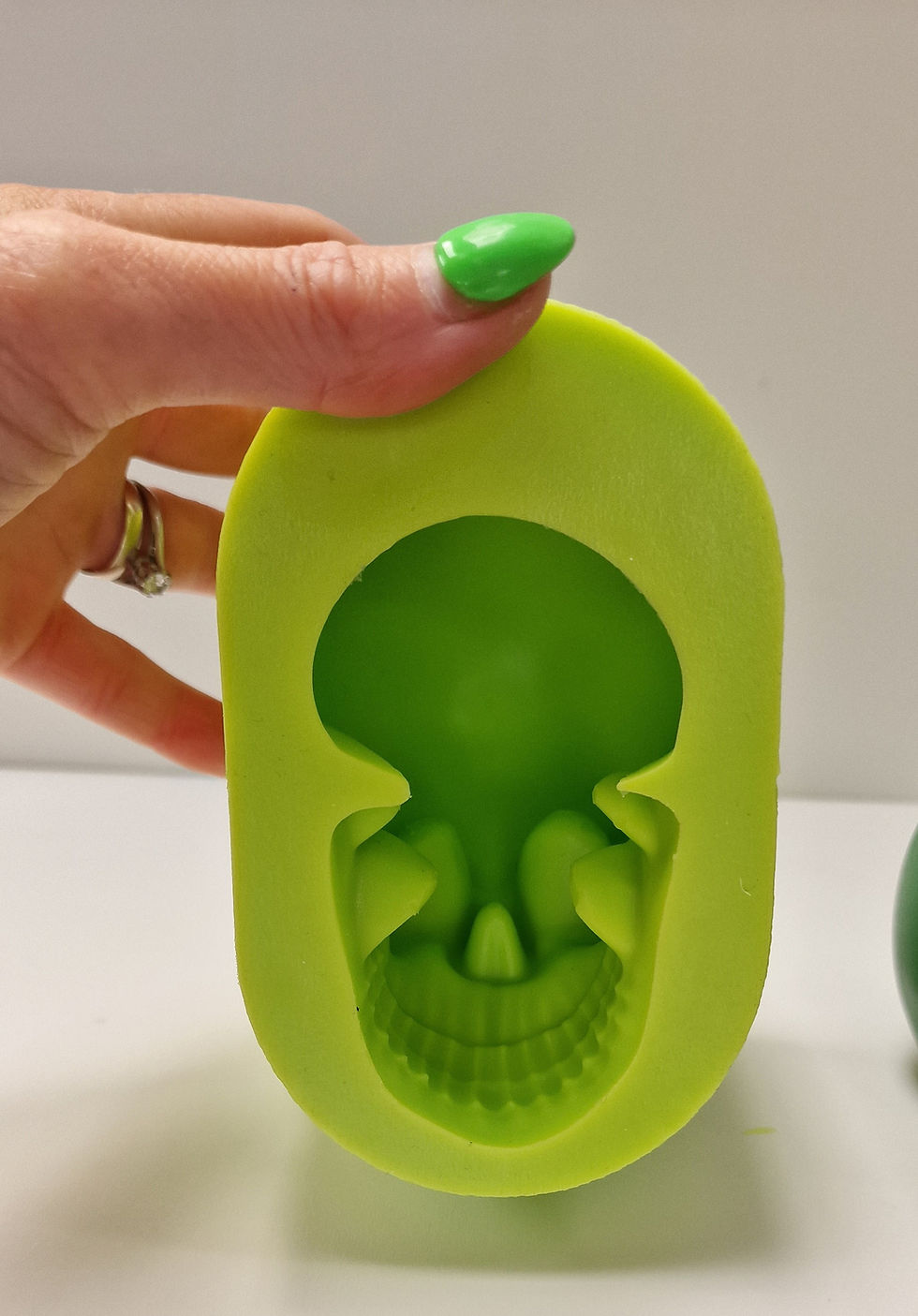 الصورة المصغرة: Large skull mould 