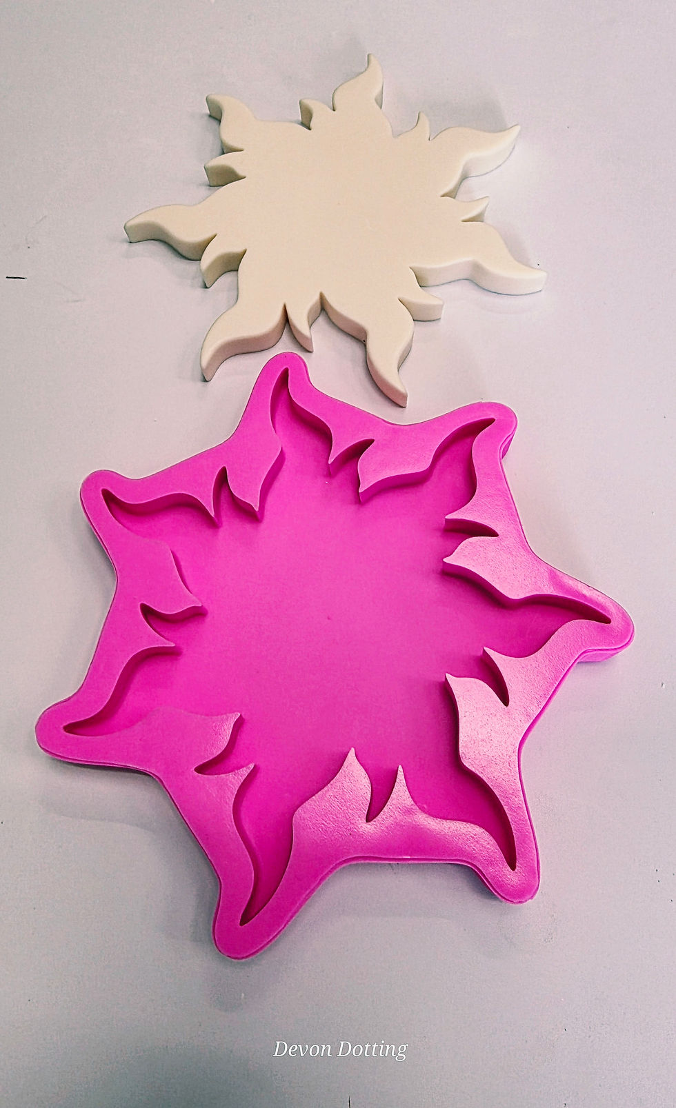 Miniatyrbilde: Sun plaque silicone mould