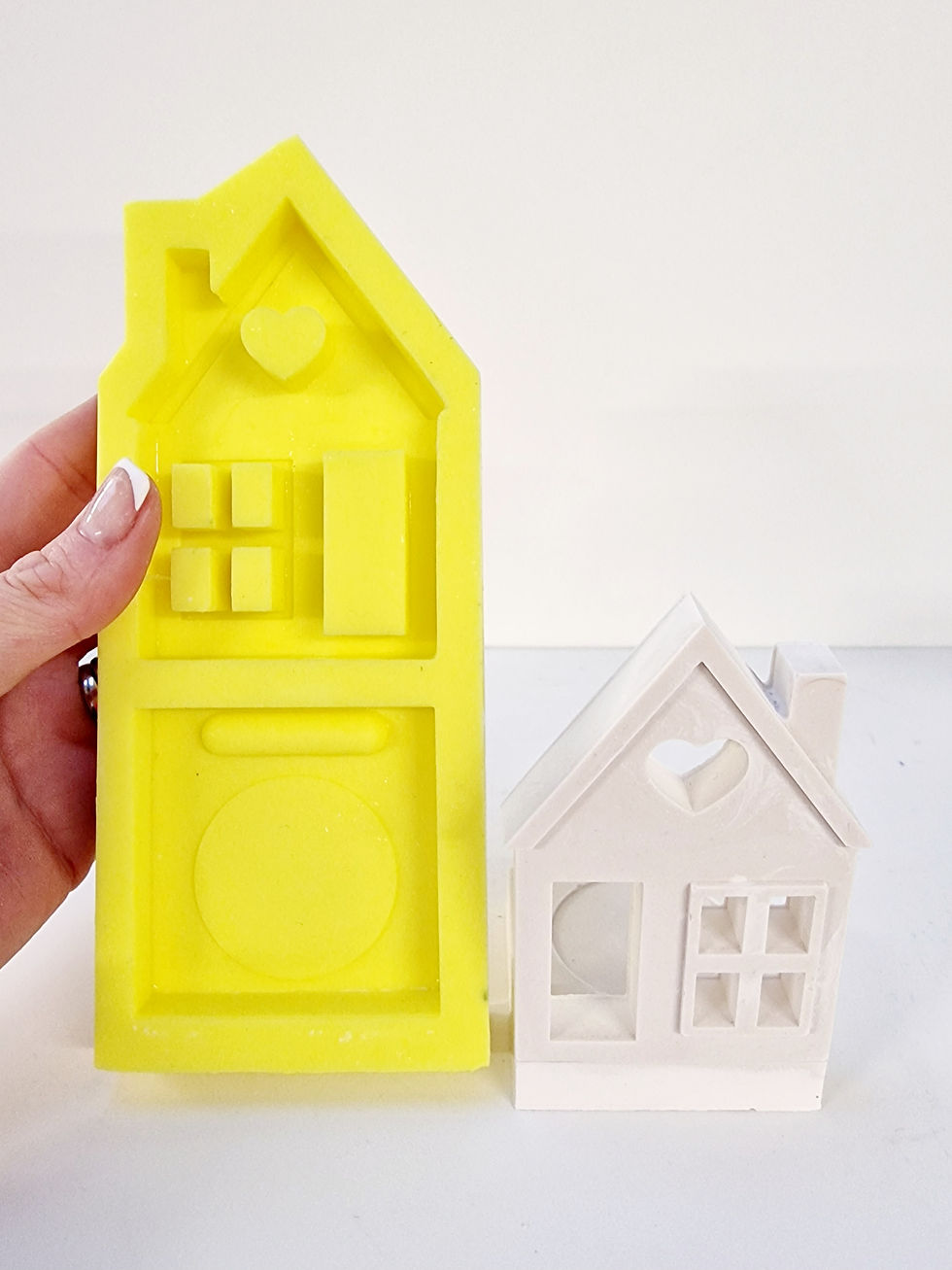 Miniatyrbilde: Tealight houses silicone moulds