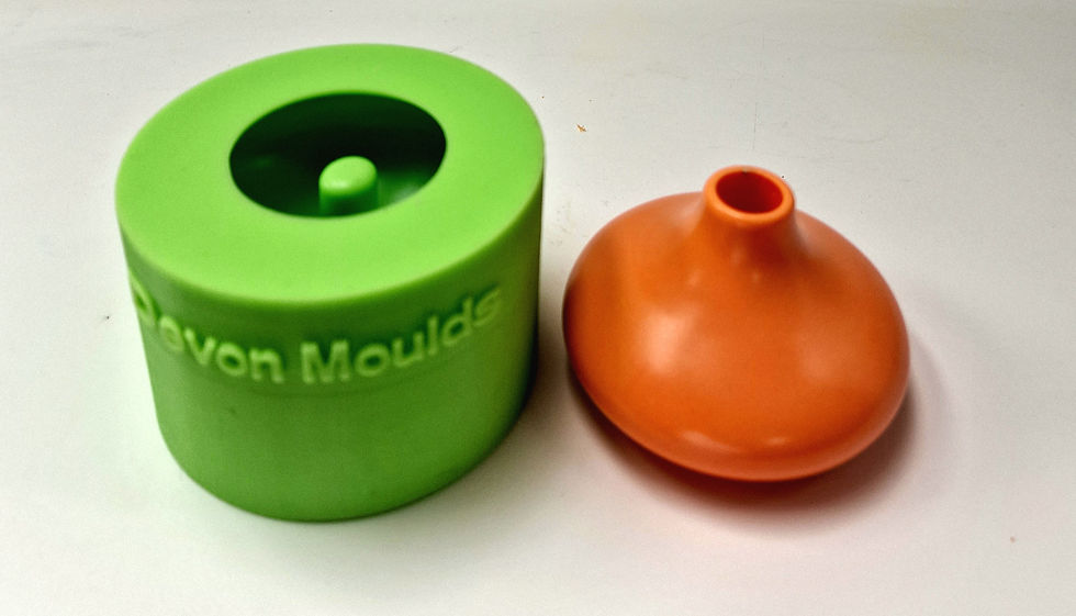 Indexkép: Short bud stem vase silicone mould 