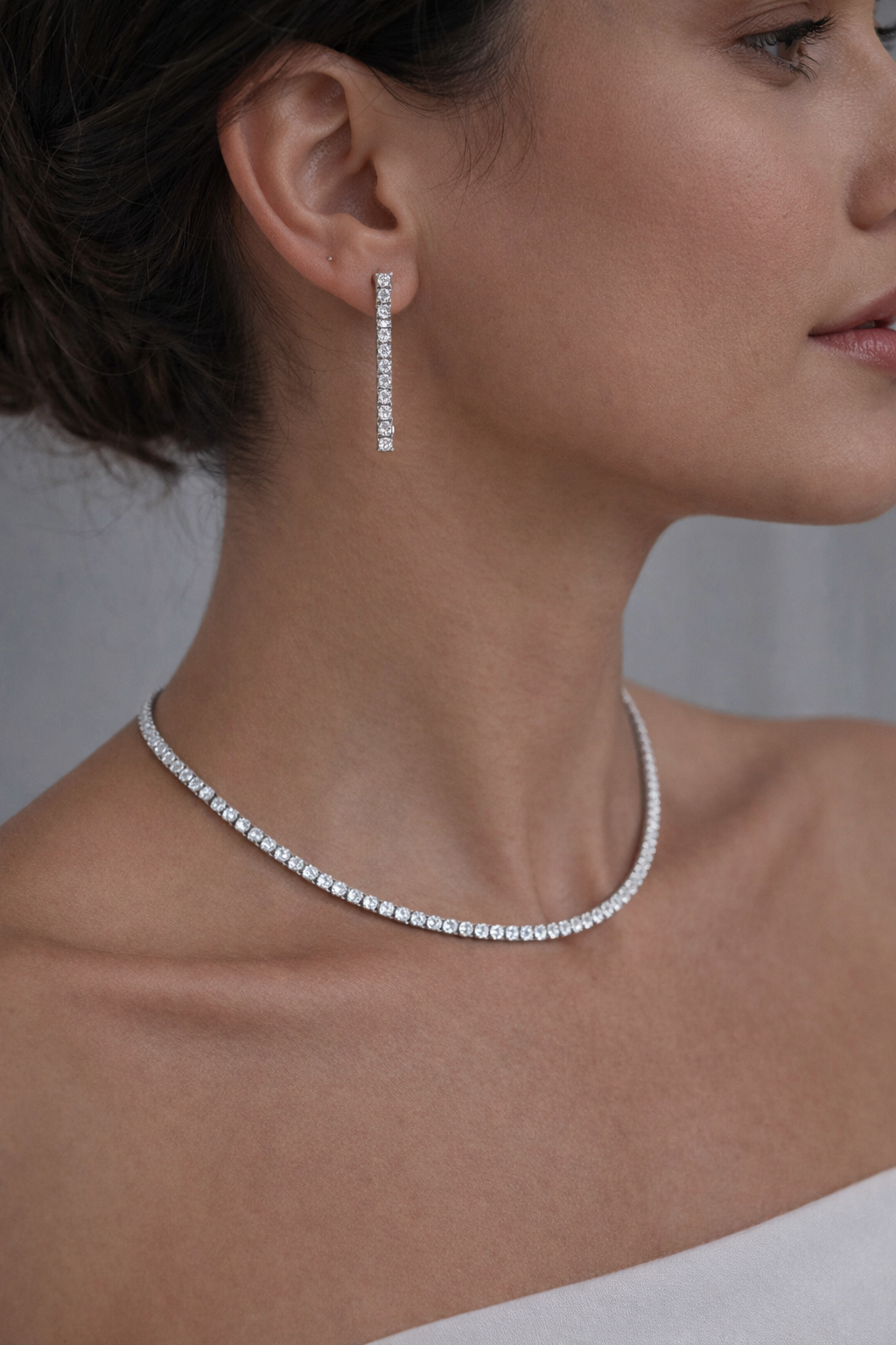 Classic Radiance Diamond Necklace & Earring Set