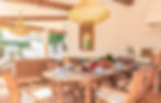 eas438_living_06