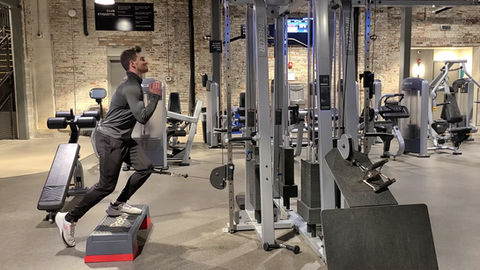 Injury Prevention Exercises for Ultimate Frisbee Players: Backward Step Down with Terminal Knee Extension