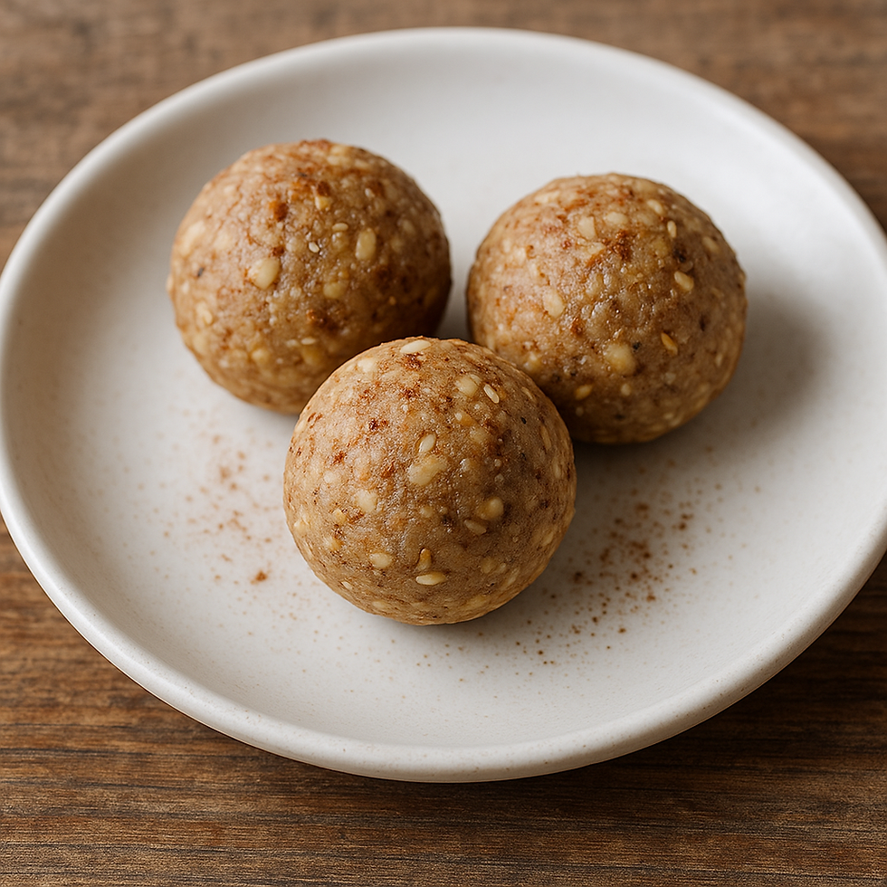 Pear & Cinnamon Bliss Balls (2–3 balls)
