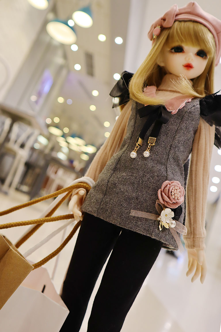 Thumbnail: Truelove 1/4 Doll Nina