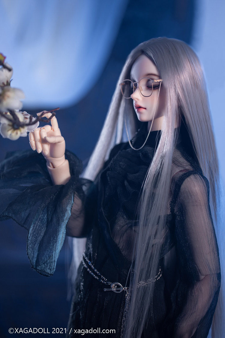 Thumbnail: Xaga 1/3 Doll Mochen