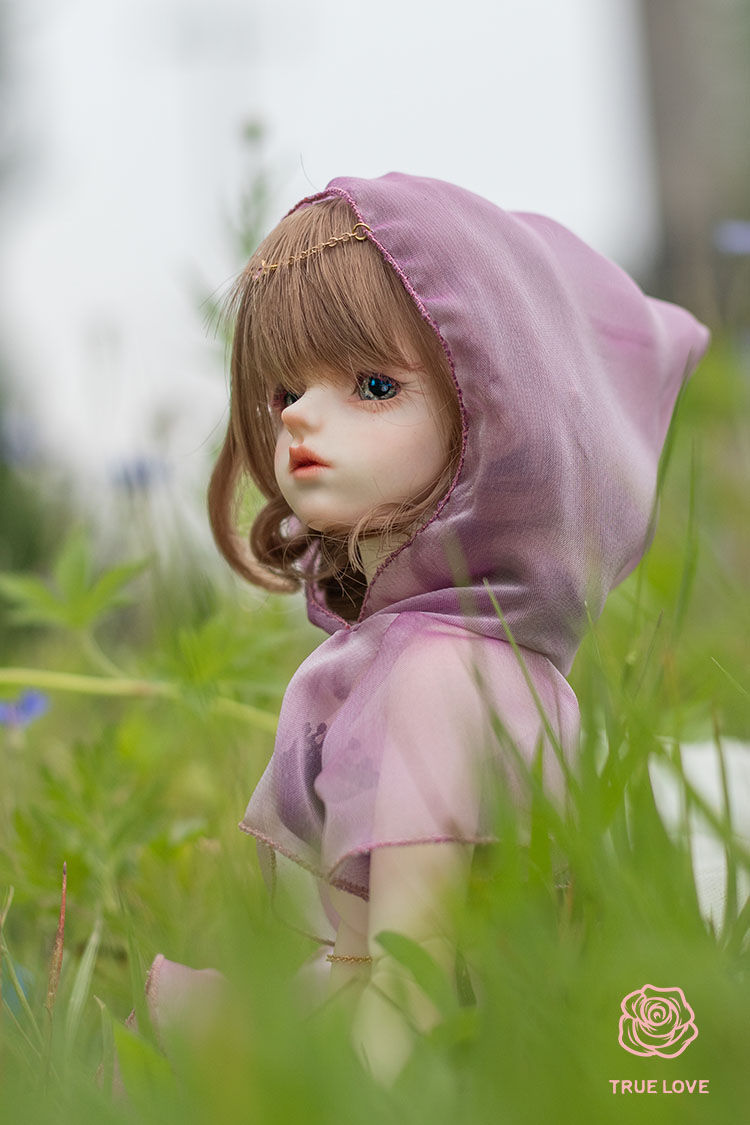 Thumbnail: Truelove 1/4 Doll Elsa