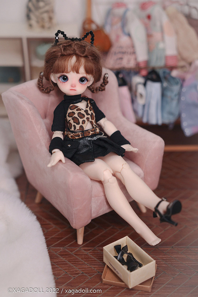 Thumbnail: Xaga 1/6 Doll Popping Candy