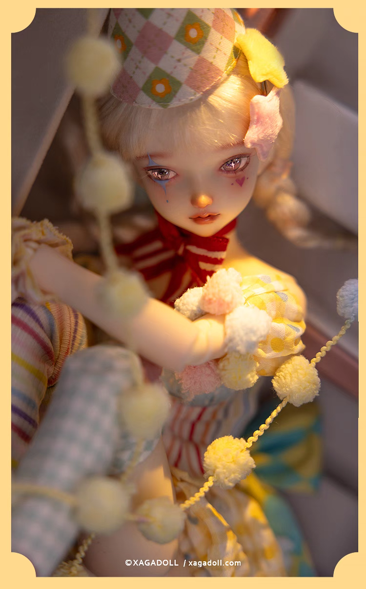 Thumbnail: Xaga 1/4 Doll Clara