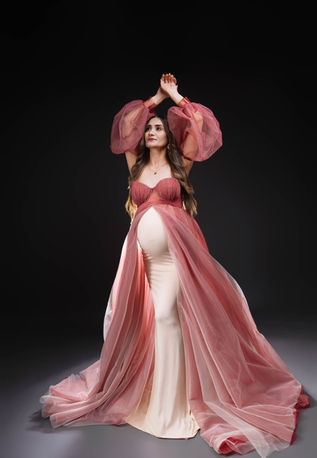 Babybauchfotografie Wuppertal, babybauchshooting, babybauch shooting, shooting wuppertal, babybauchshooting wuppertal preise, babybachfotograf wuppertal, schwangerschschaftsshooting wuppertal, köln, düsseldorf, mettmann