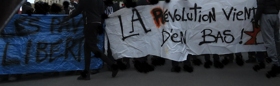 LA-REVOLUTION-VIENT-D-EN-BAS-Basisdemokratie-Gelbwesten-Gelbwestenbewegung-Kritisches-Netzwerk-directives-du-peuple-Kampfgeist-Vox-populi-Widerstand