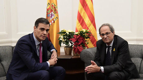 Der spanische Ministerpräsident Pedro Sánchez (links) und der Präsident der autonomen Region Katalonien Quim Torra (rechts) – Der Konflikt um die