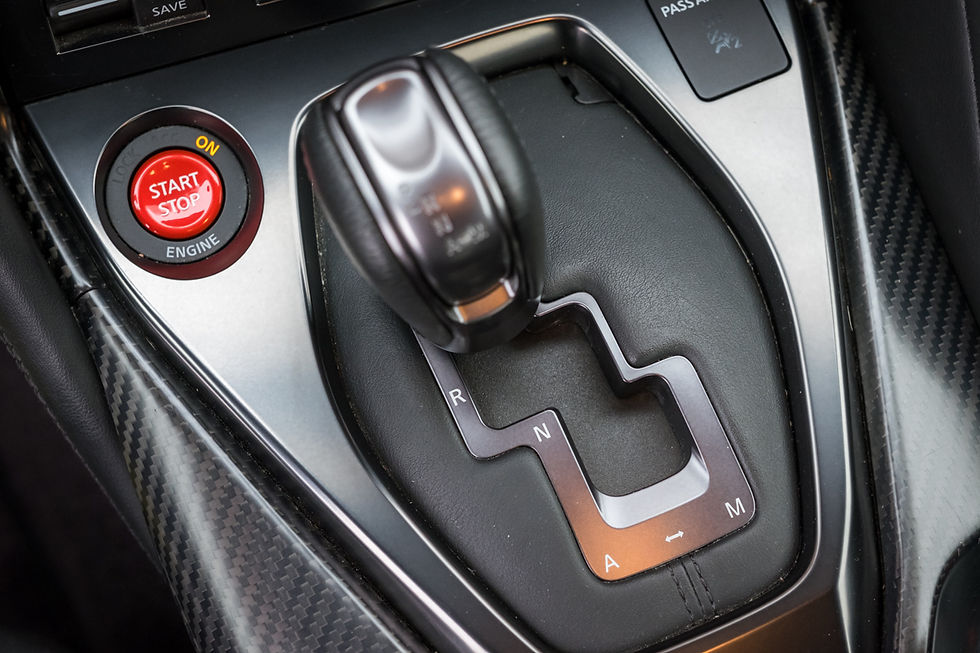 縮圖：2018 Nissan GTR