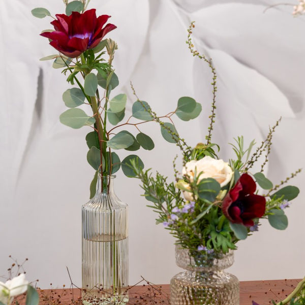Blumendeko von Blumenfreude, Blumen kaufen für NÖ, Wien, Burgenland: Sträuße, Kränze, Pflanzen & Deko für Hochzeit, Event & Trauer oder zum Selbstgenießen. Mit Liebe handgemacht! 💐 Besuchen Sie mich & lassen Sie sich inspirieren! 🌸✨