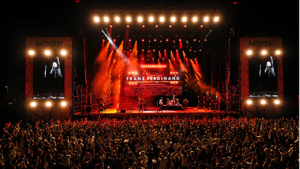 noisy-stage