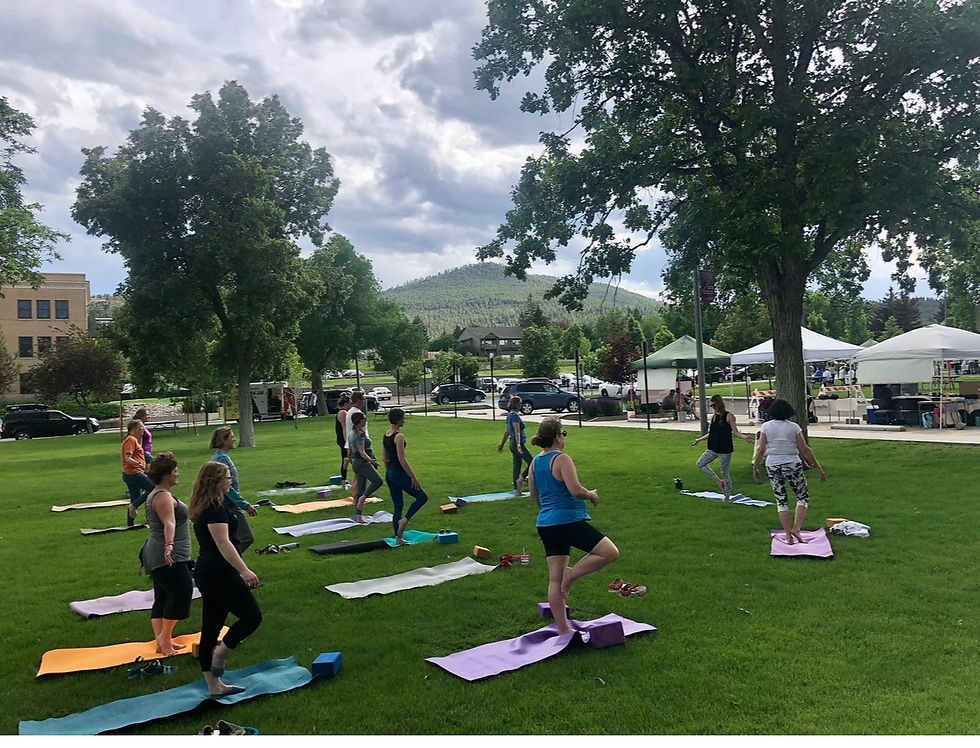 Farmers Market Yoga  at Womens Park