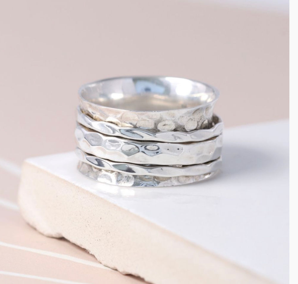 Simple Hammered Spinning Ring