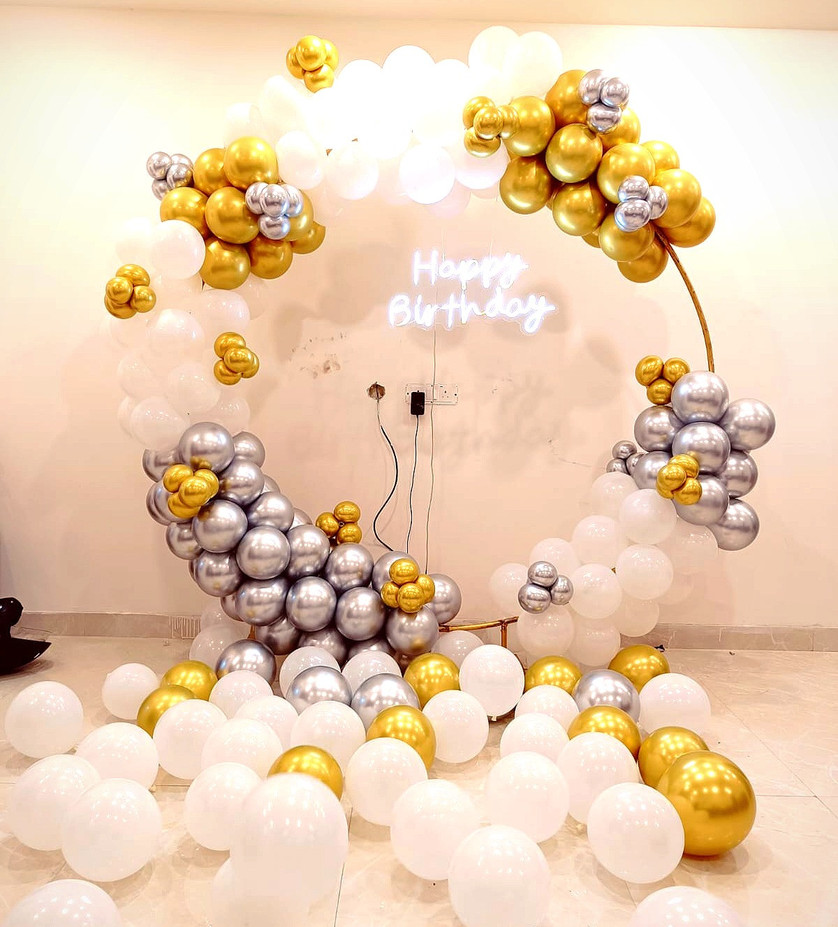Premium Golden Ring Decoration