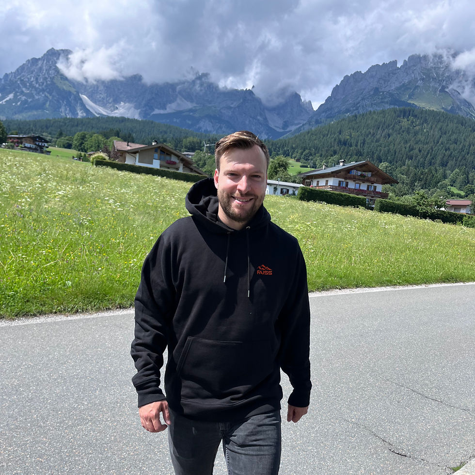 Felix Faiss Social Media