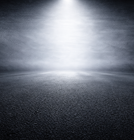 Sistema de compra confiable de autopartes con asesoría personalizada.