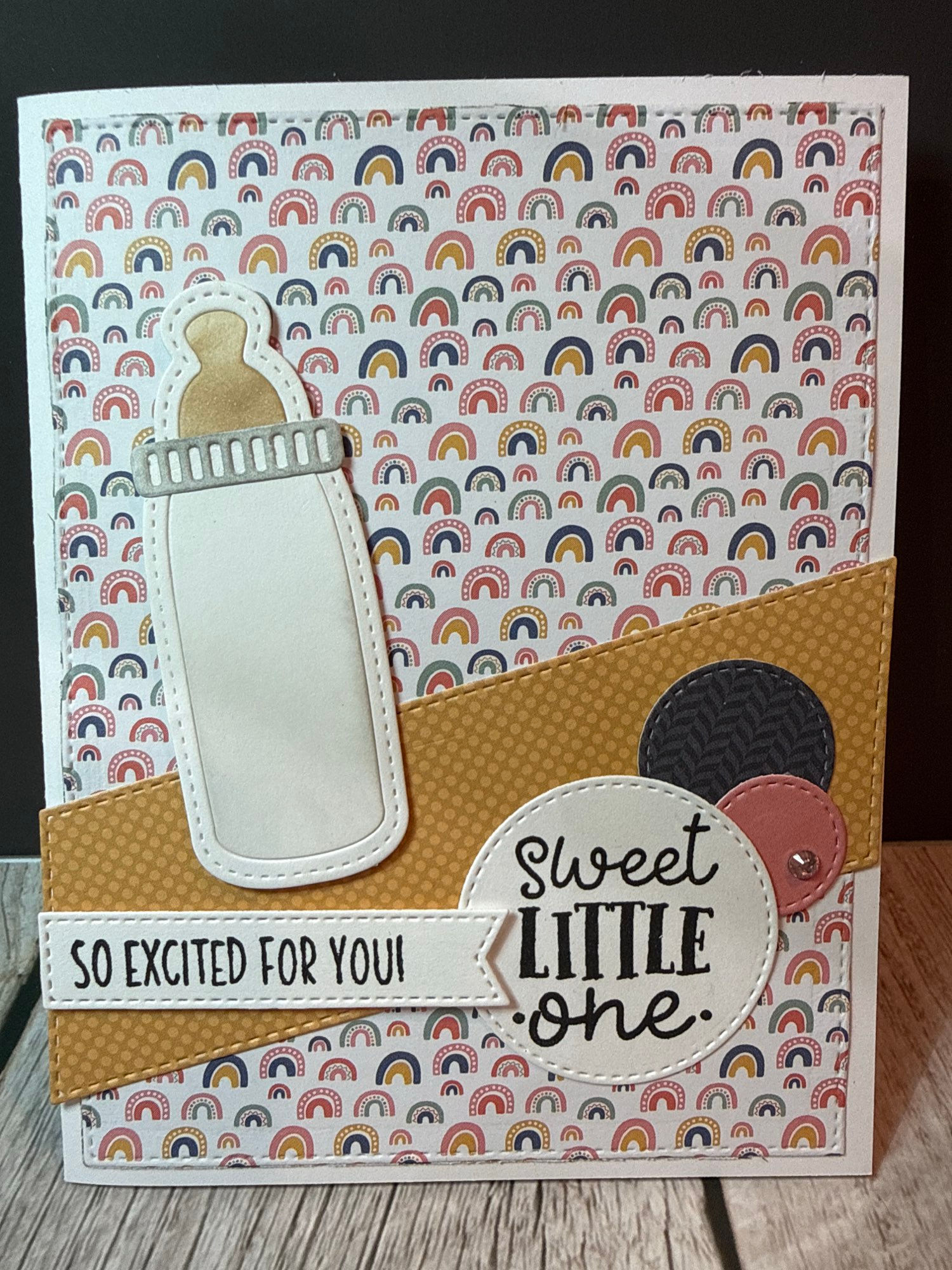 Baby - Bottle - Rainbows Gold
