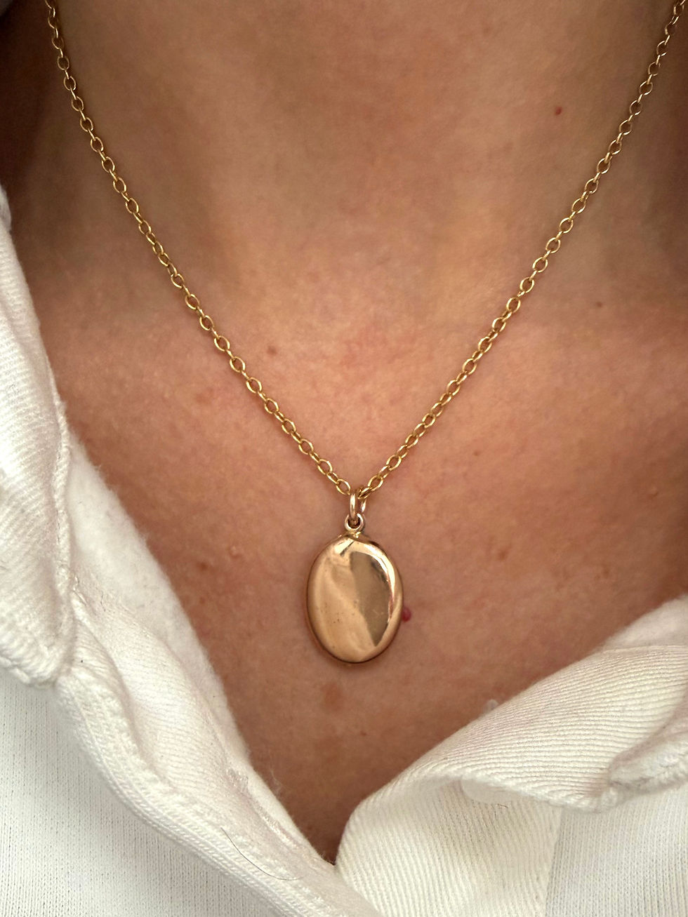 Thumbnail: Victorian pendant 15ct gold