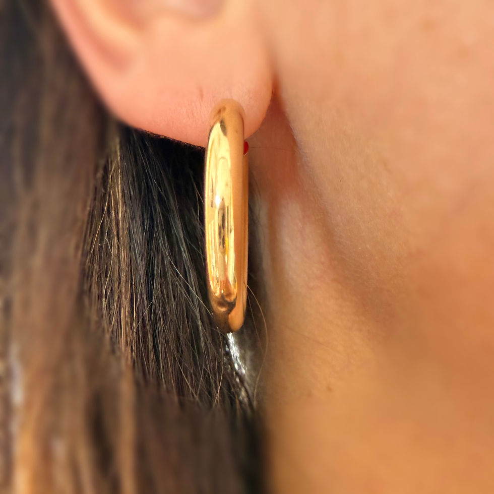 Thumbnail: Large plain UnoAerre hoops