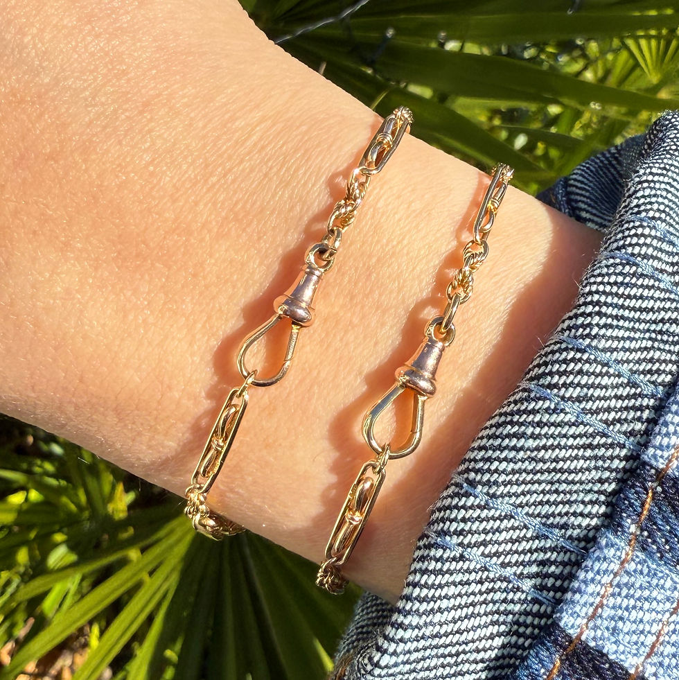 Thumbnail: Antique mixed link bracelet with dog clip