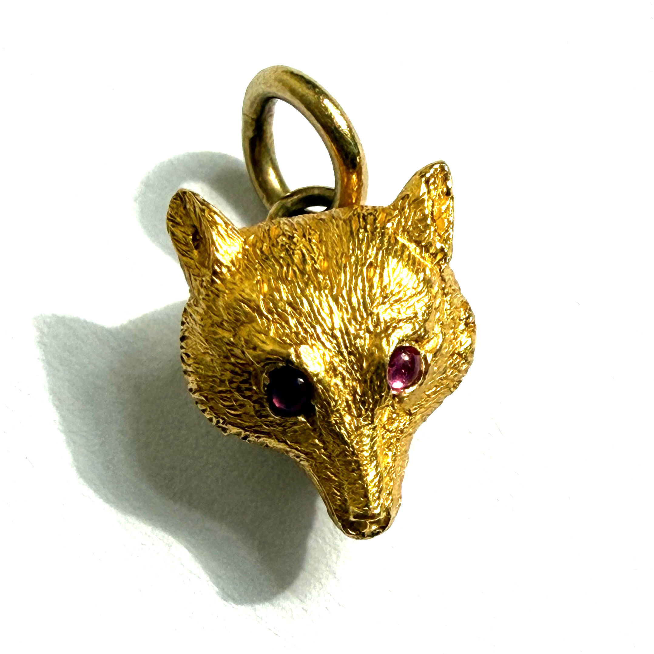 Fox head ruby eye pin conversion