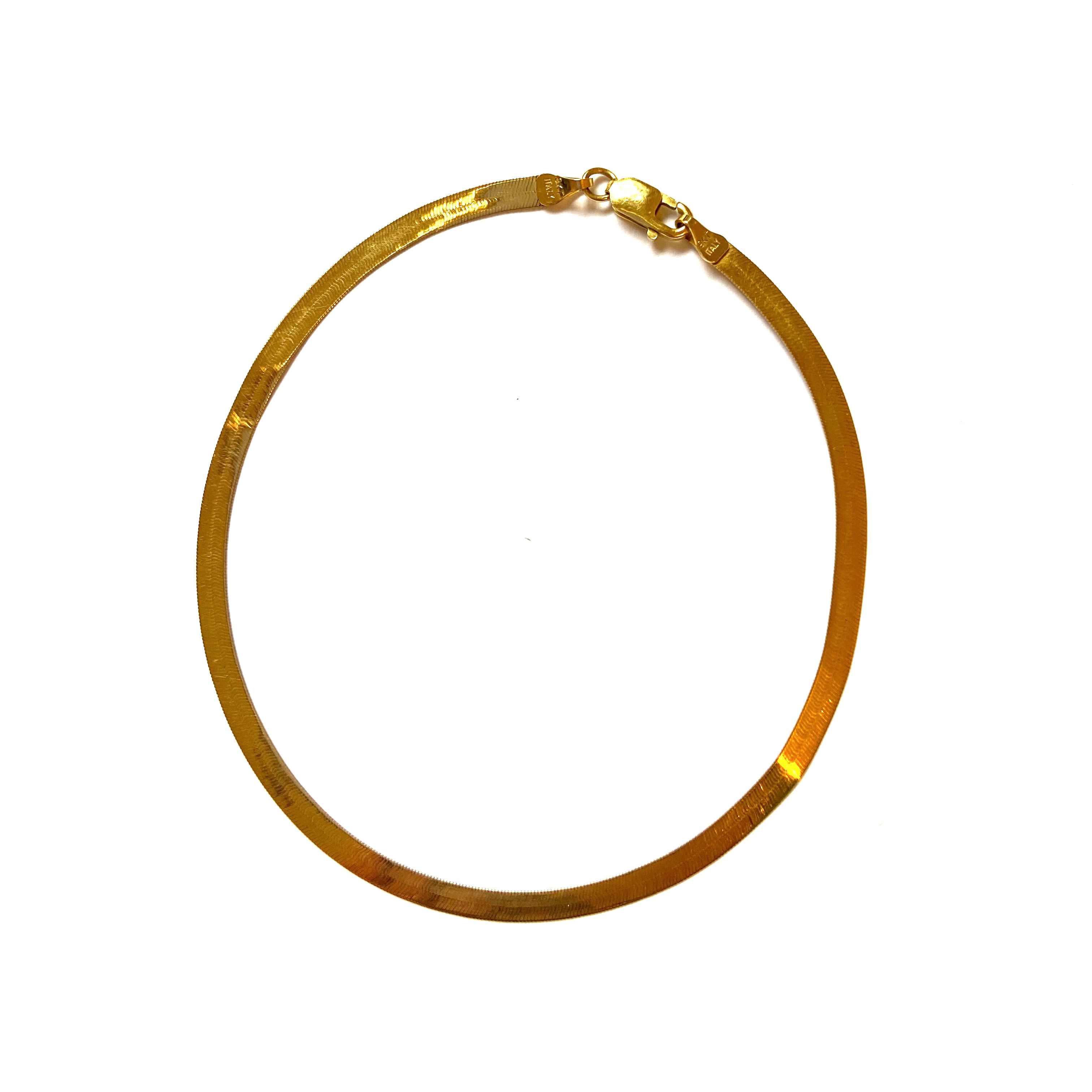 Dainty herringbone bracelet