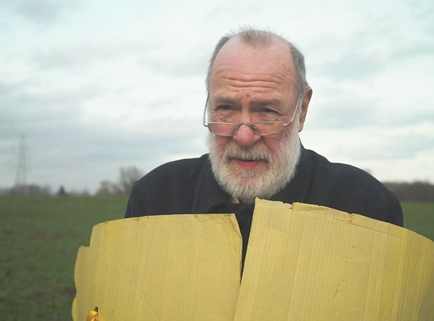 Screenshot 2022-01-23 at 22.55_edited.jpg