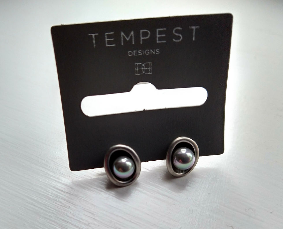 Thumbnail: Grey Pearl Stud Earrings