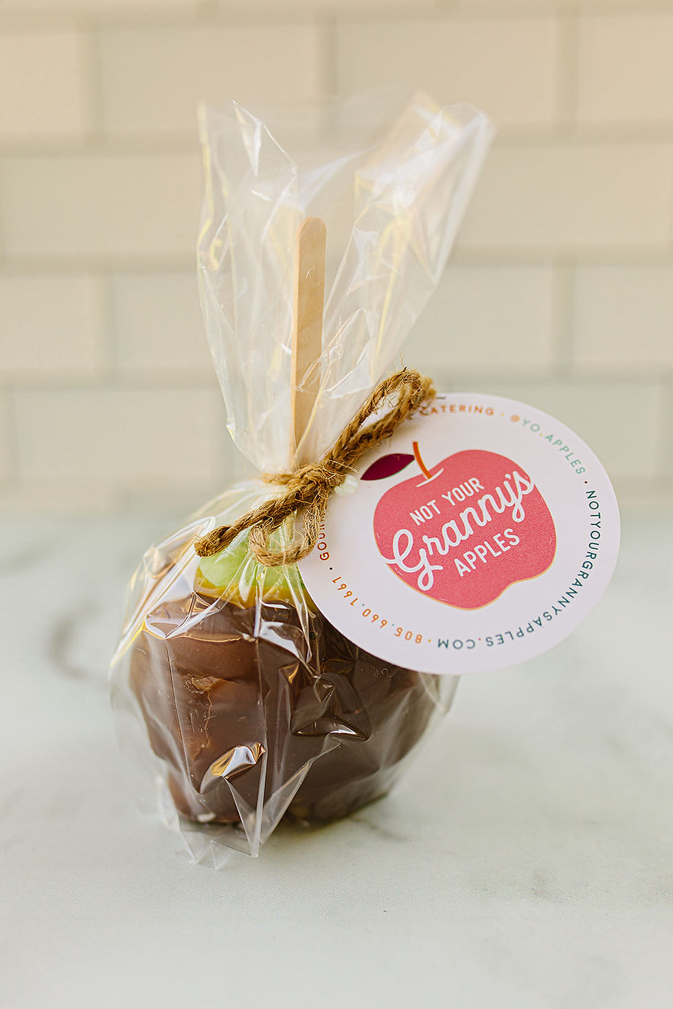 Thumbnail: Packaged Caramel Apple